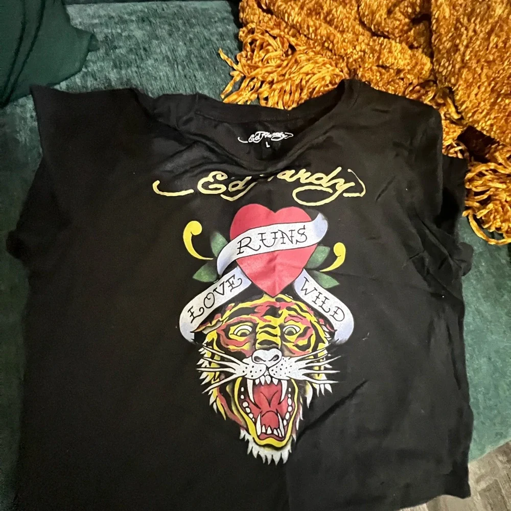 Ed Hardy … - Picture 2 of 3